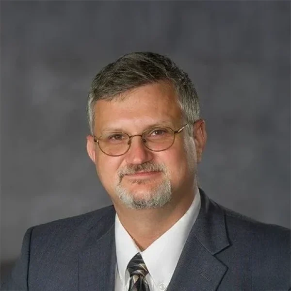 Everett carpenter img